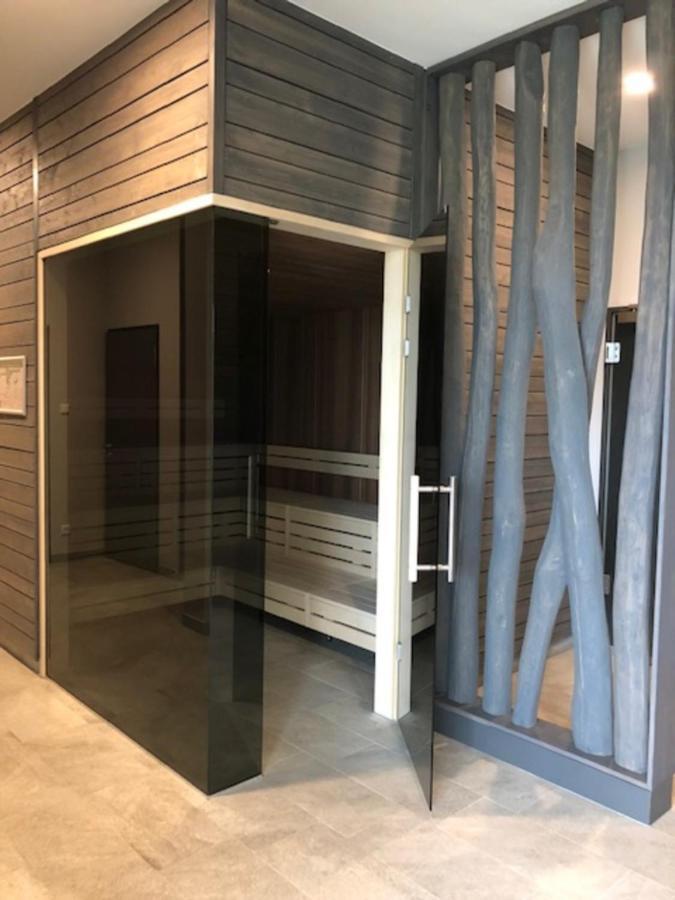 Aparthotel Waterkant Suites - Fewos Am Meer Mit Spa เบอร์เกอเรนเดอ-เรทวิช ภายนอก รูปภาพ