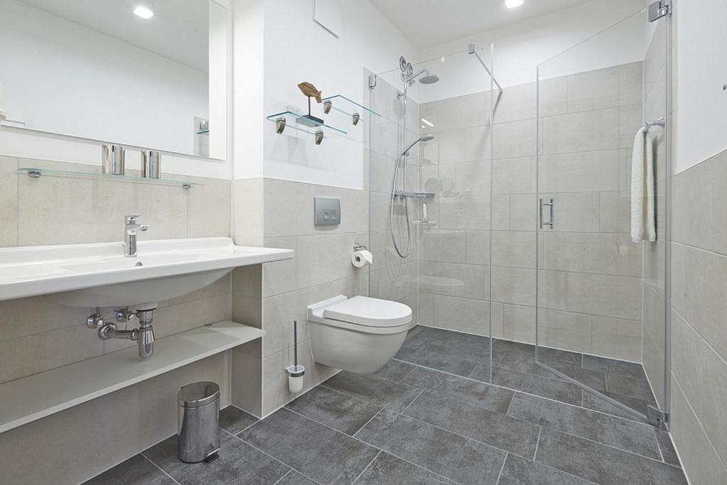 Aparthotel Waterkant Suites - Fewos Am Meer Mit Spa เบอร์เกอเรนเดอ-เรทวิช ห้อง รูปภาพ